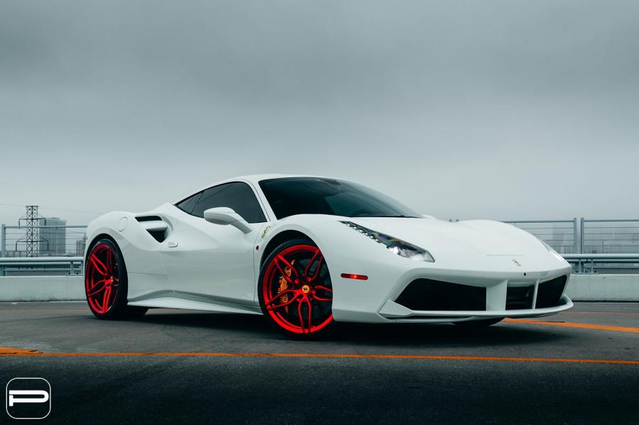  Ferrari 488 GTB on PUR Wheels (RS23) 2018 года  (фото 1 из 6)